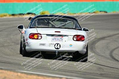 media/Oct-18-2025-Extreme Speed (Sat) [[d6d7e1fef1]]/Group 2 Green/Session 2 (Turn 3)/